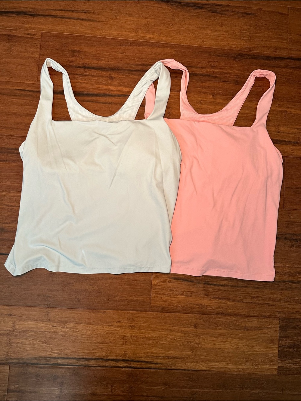 All in Motion Women’sScoop Neck Tank Tops — pale blue & pink bundle size L
